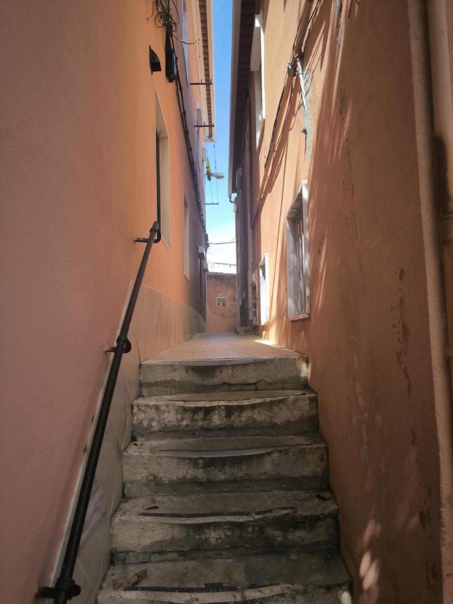 Amalia Lisbon